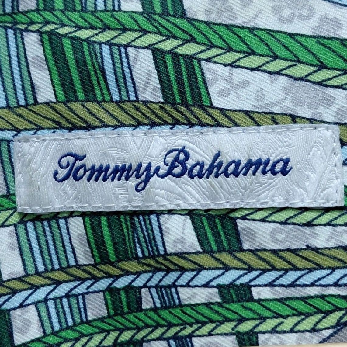 Tommy Bahama Tommy Bahama Shirt Green Blue Palm Print Silk Blend Men Size XL Size US XL / EU 56 / 4 - 3 Thumbnail