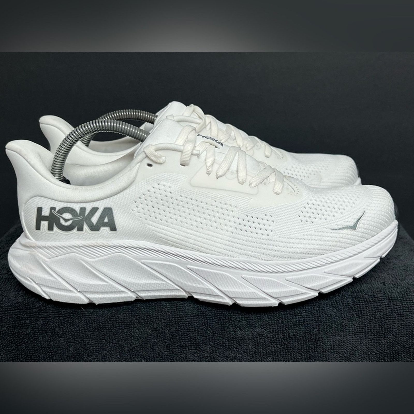 Hoka Hoka One One Arahi 7 Mens Blanc de Blanc Shoes 9.5 D NWOB Size US 9.5 / EU 42-43 - 2 Thumbnail