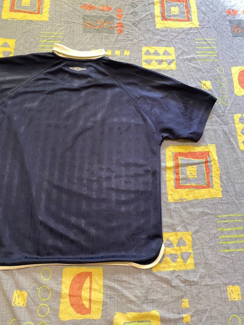 Umbro Umbro Vintage Streetwear T-Shirt Size US L / EU 52-54 / 3 - 17 Thumbnail
