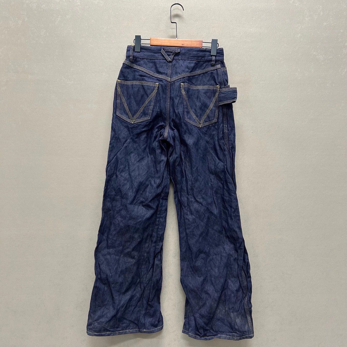 Bottega Veneta Bottega Veneta wrinkled effect jeans 99 new size 46 Size US 30 / EU 46 - 2 Thumbnail