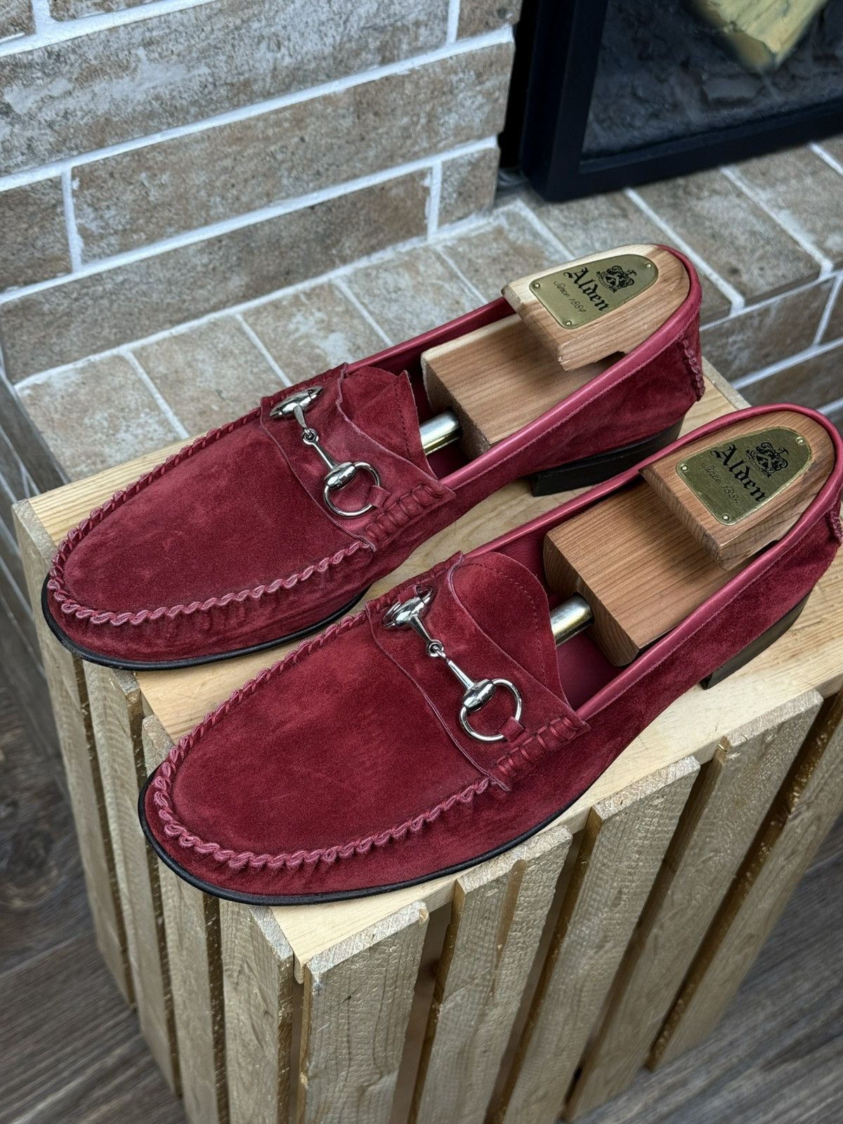 Gucci Gucci Horsebit 1953 Red Suede Loafers Shoes Size EU43 US10 Size US 10 / EU 43 - 4 Thumbnail