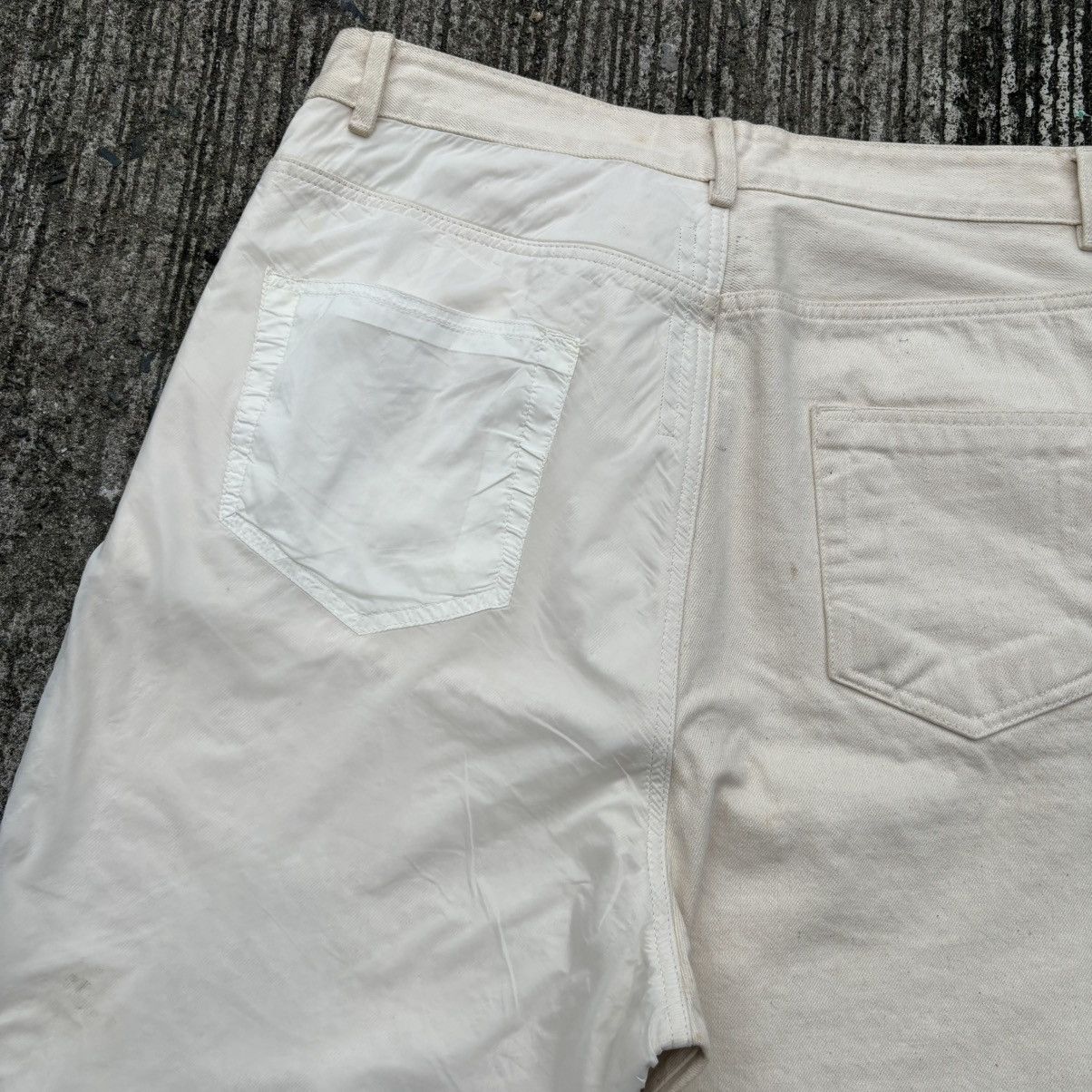 Rick Owens Drkshdw Rick Owens DRKSHDW Milk Collapse Cropped Jeans Size US 31 - 22 Thumbnail
