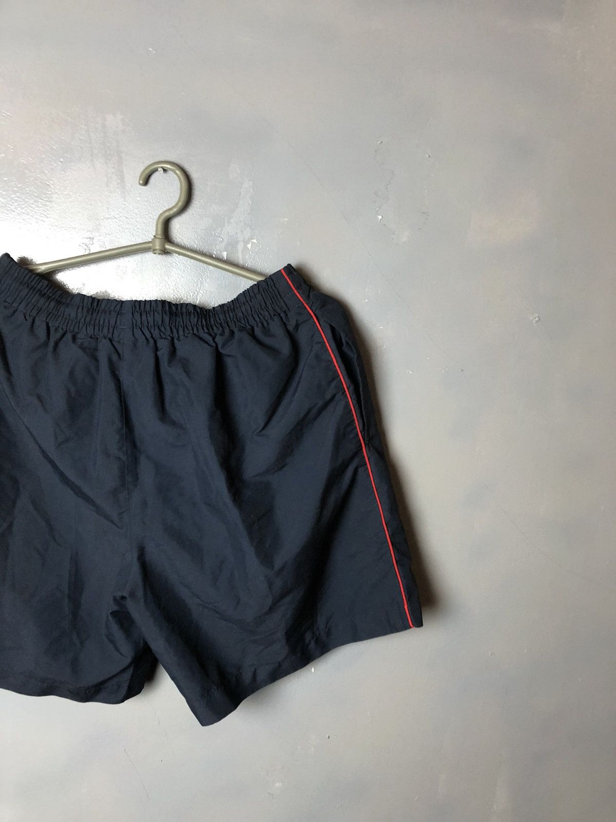 Fila Men’s short vintage Fila size M Size US 32 / EU 48 - 7 Thumbnail