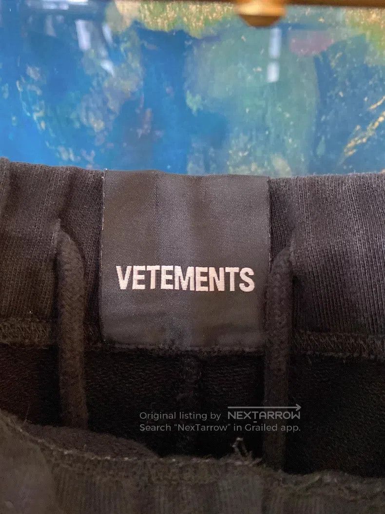 Vetements Vetements size XL Solid Color Elastic Sweatpants Size US 27 - 4 Thumbnail