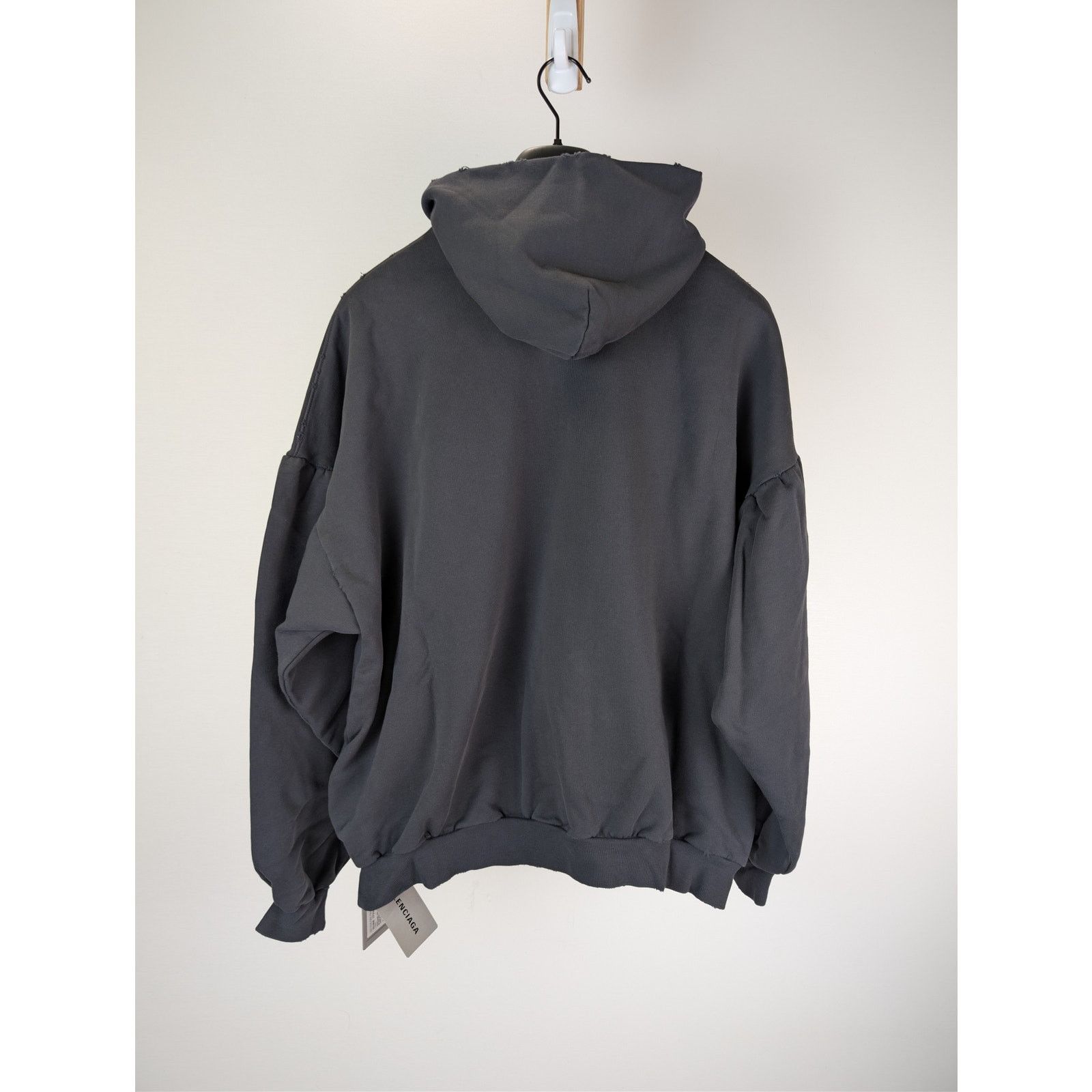 Balenciaga o1rshd1 Round Hoodie 1569 Be Kind Medium Molleton in Black Size US S / EU 44-46 / 1 - 10 Thumbnail