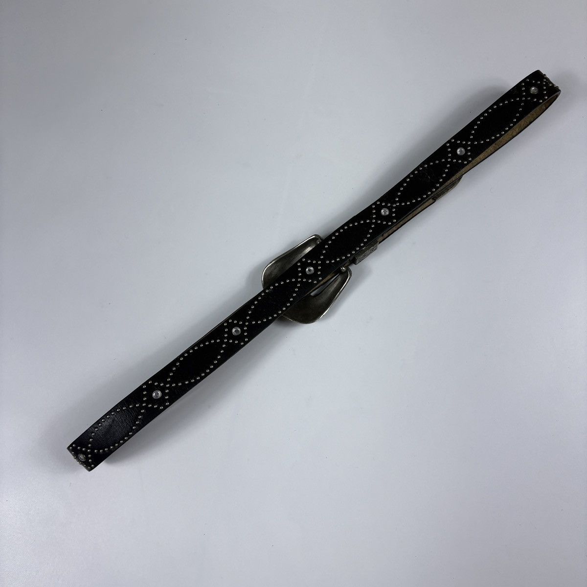Leather Vintage studded leather belt Size ONE SIZE - 2 Thumbnail