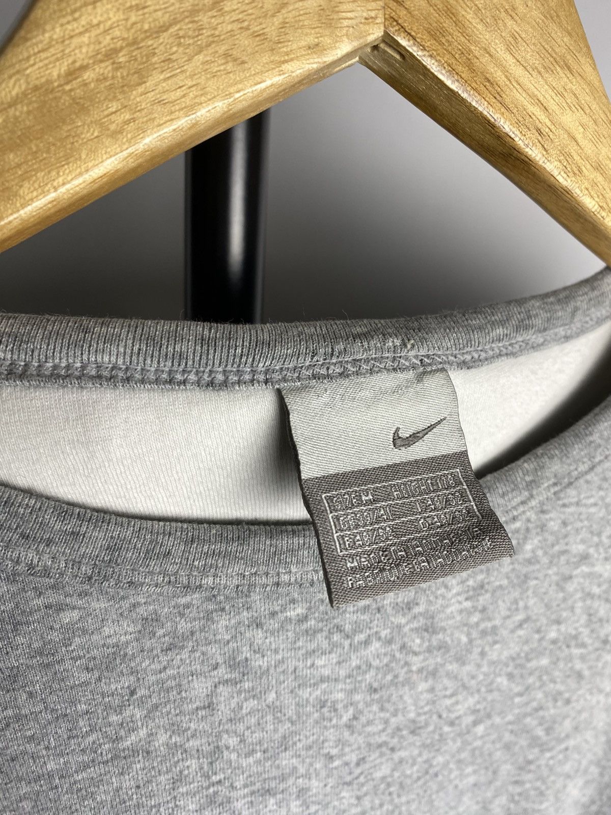 Nike × Nike ACG × Vintage Vintage 90s Nike Logo Black Sweatshirt Y2K Streetwear Size US M / EU 48-50 / 2 - 4 Thumbnail