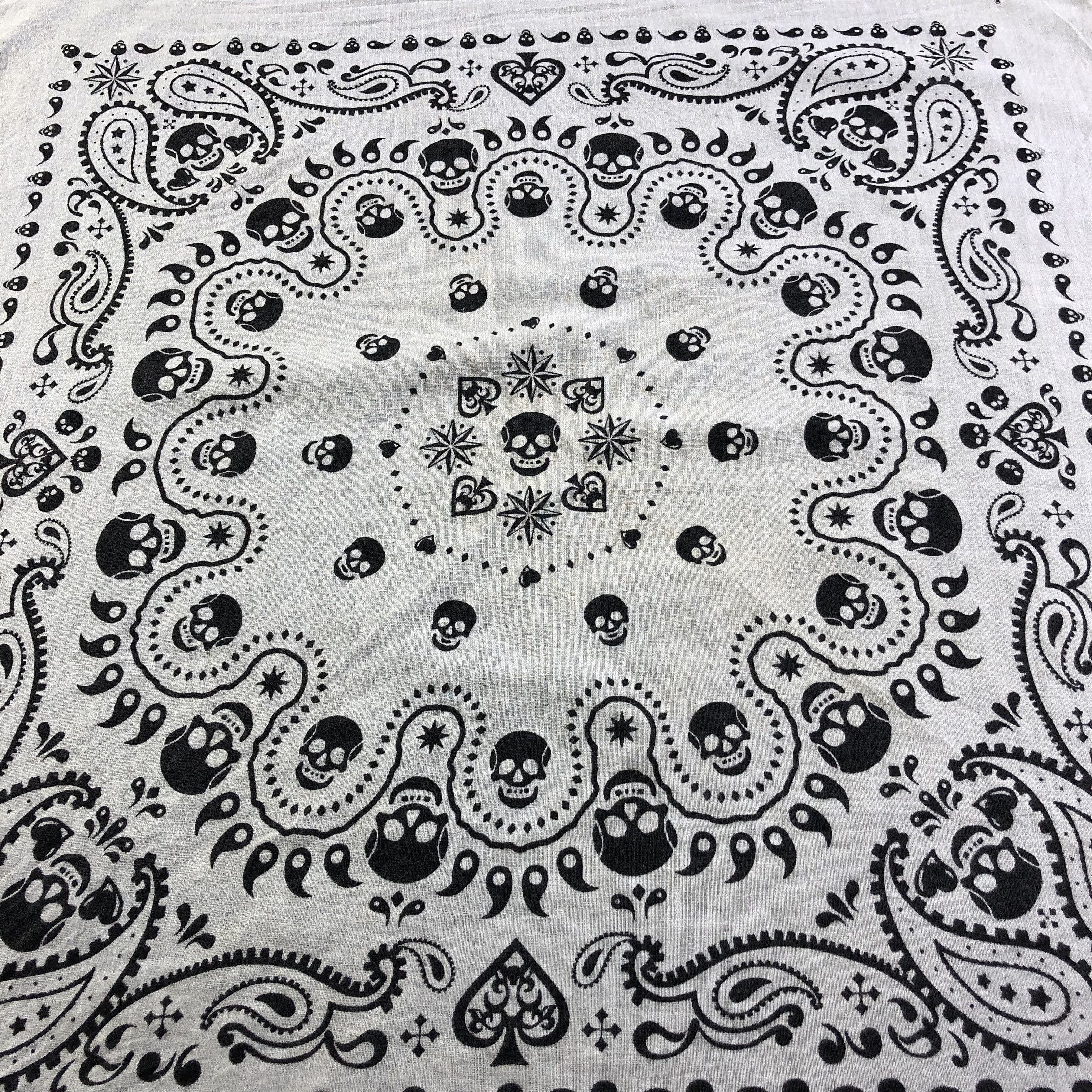 Seditionaries Skulls Paisley Bandana Neckerchief Handkerchief H2325 Size ONE SIZE - 8 Thumbnail