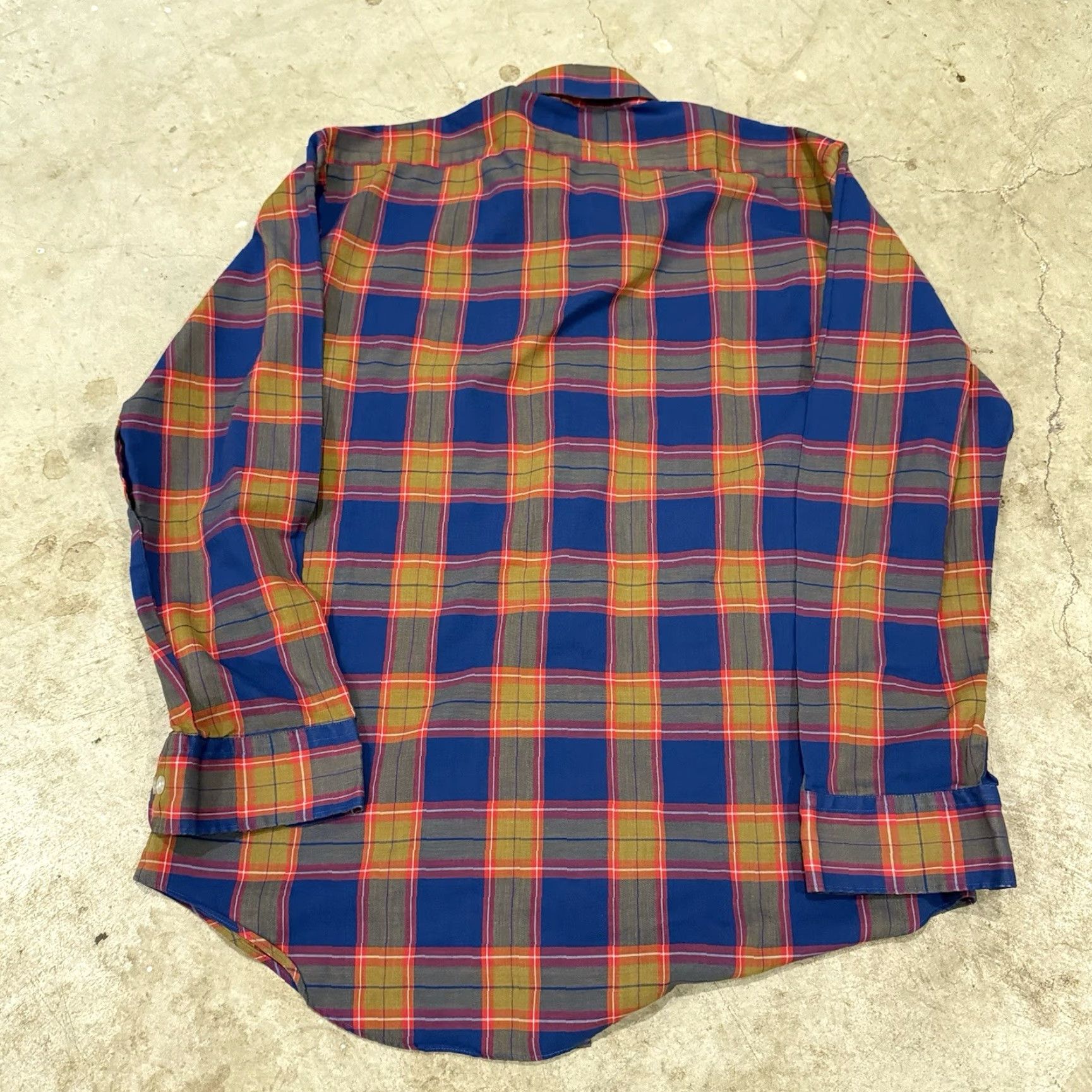 Vintage VINTAGE Bud Berma The Weekender Plaid Button-Up Shirt Large Regular Mens Plaid Sheer Breathable Cotton Blend Polyester Fall Size US L / EU 52-54 / 3 - 2 Thumbnail