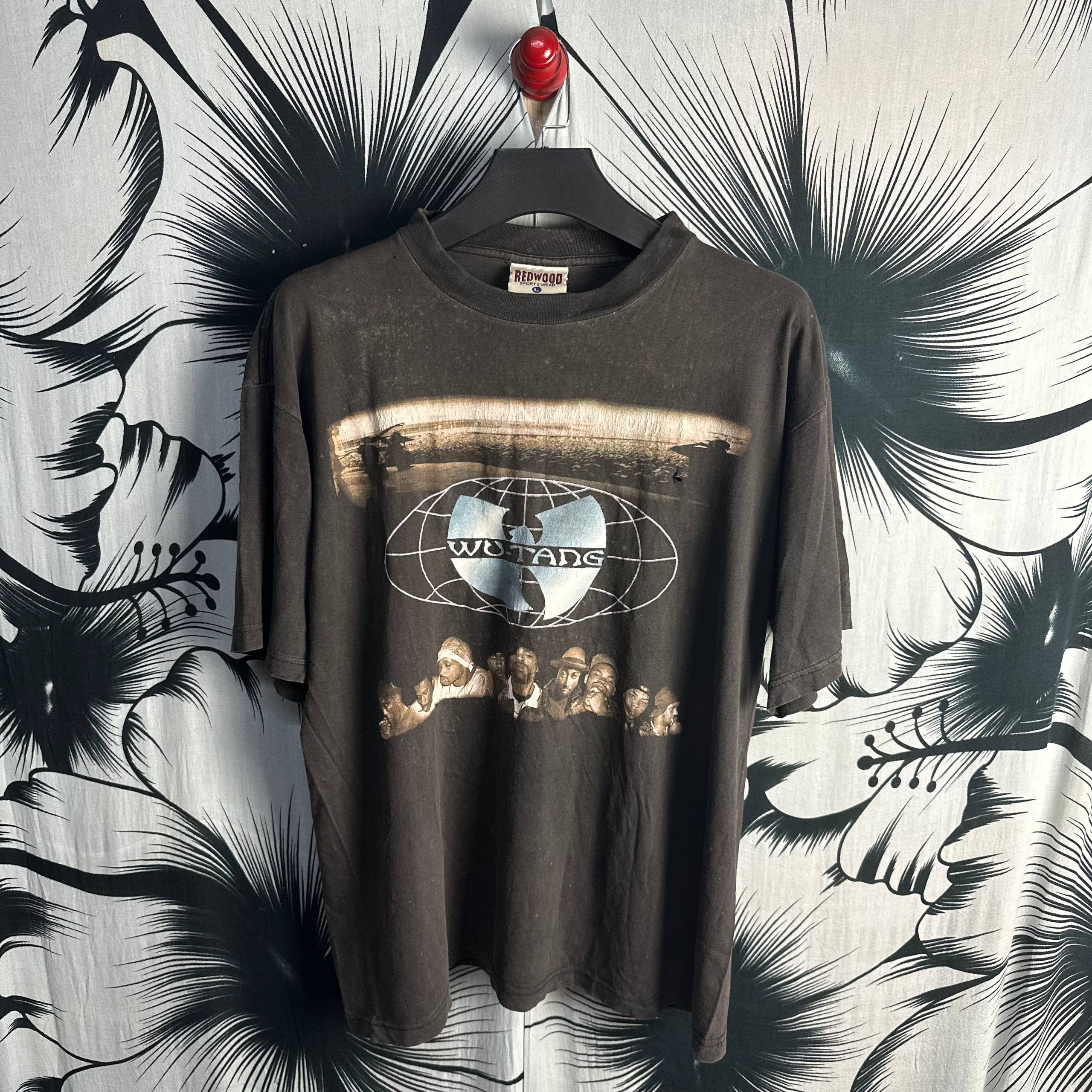 Vintage Rare Vintage Wutang Forever Redwood Tag Rap Tee T-Shirt Size US XL / EU 56 / 4 - 1 Thumbnail