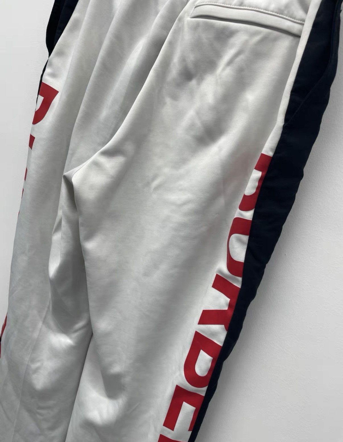 Burberry Burberry Letter Logo Sweatpants K12 Size US 36 / EU 52 - 4 Thumbnail