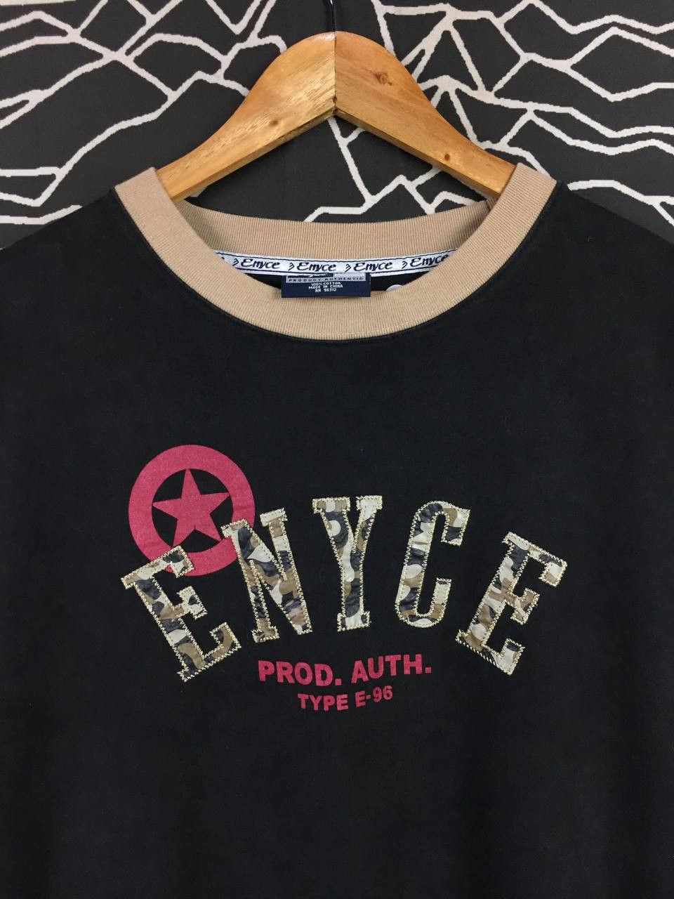 Enyce Vtg ENYCE Camouflage Logo Hip Hop Streetwear Tee Size XXXL Size US XXL / EU 58 / 5 - 3 Thumbnail