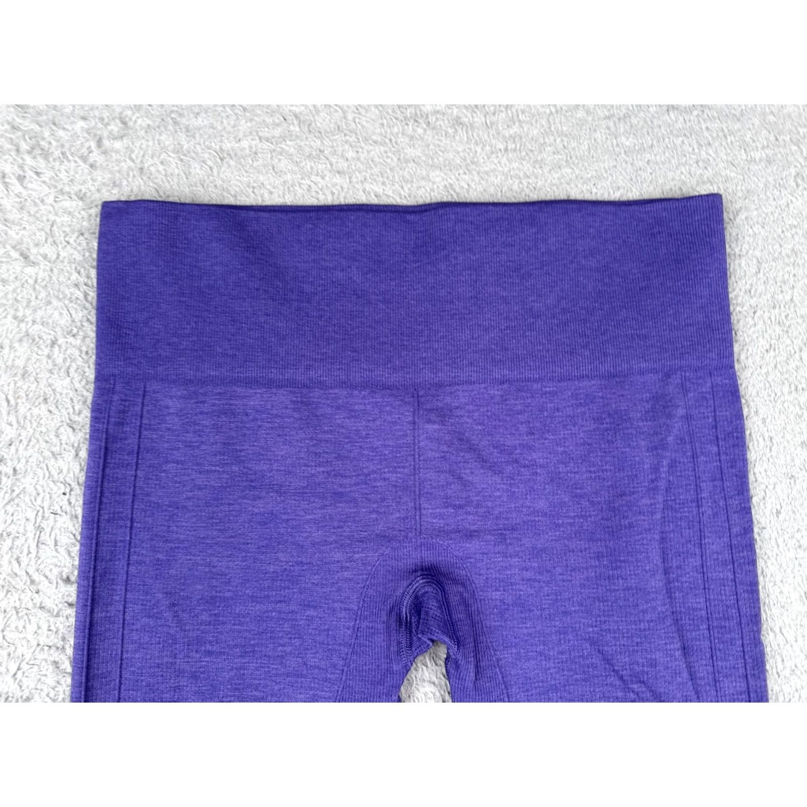 Lululemon Lululemon Pants Womens 8 Purple In The Flow Crop Seamless Nylon Blended Fabric Yoga W6997S WOMEN Regular Size 8 Purple Cropped Seamless Yoga Pants Size 30" / US 8 / IT 44 - 3 Thumbnail