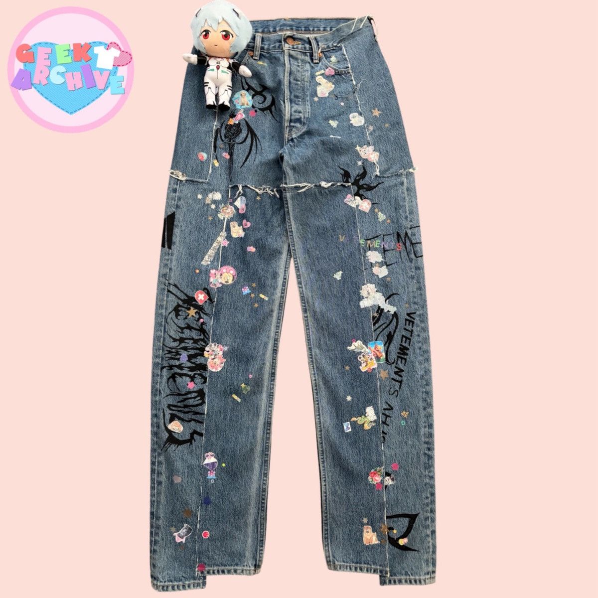 Vetements FW19 Sticker Jeans