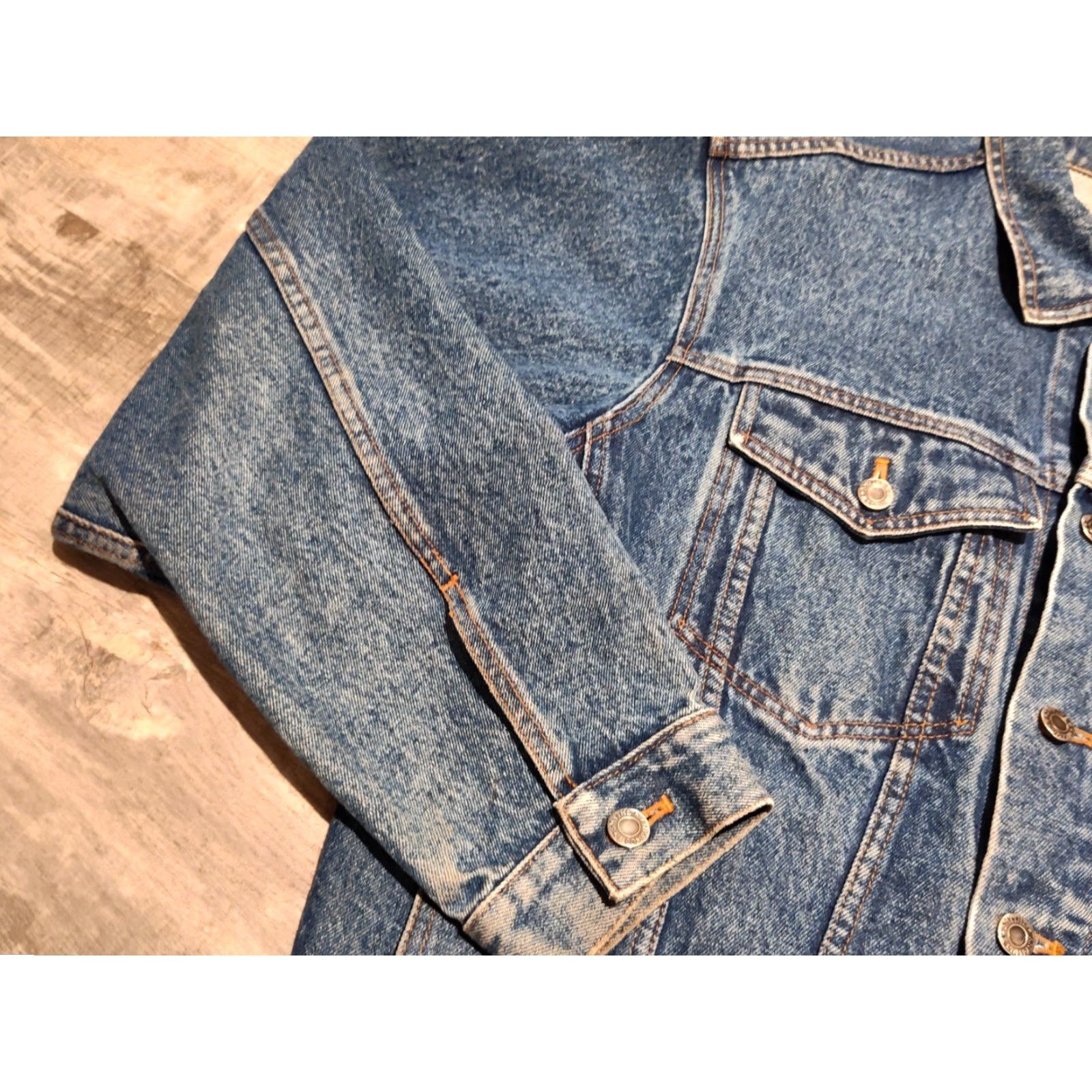 SMYTHE VINTAGE Smythe Denim Jean Jacket Unisex Adults Medium Blue Short Cotton 90s Biker Pockets Button Closure - Casual Jacket Size US 31 - 3 Thumbnail