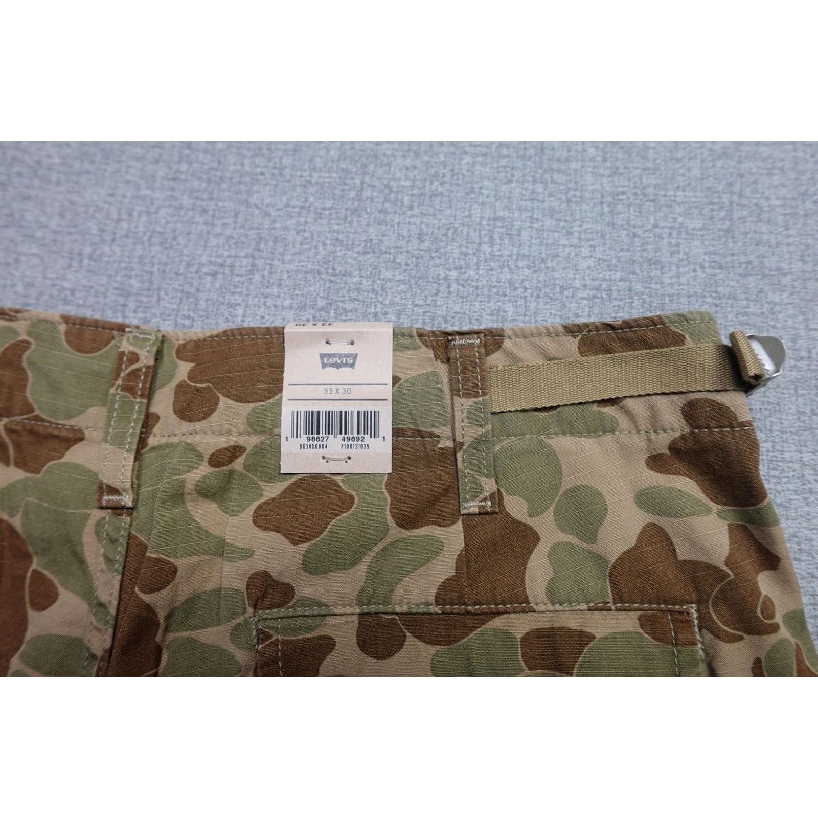 Levi's Levi's Cargo Pants Men 33x30 Camouflage Cotton Workwear NWT Baggy Adjustable Waist Pockets Size US 33 - 2 Thumbnail