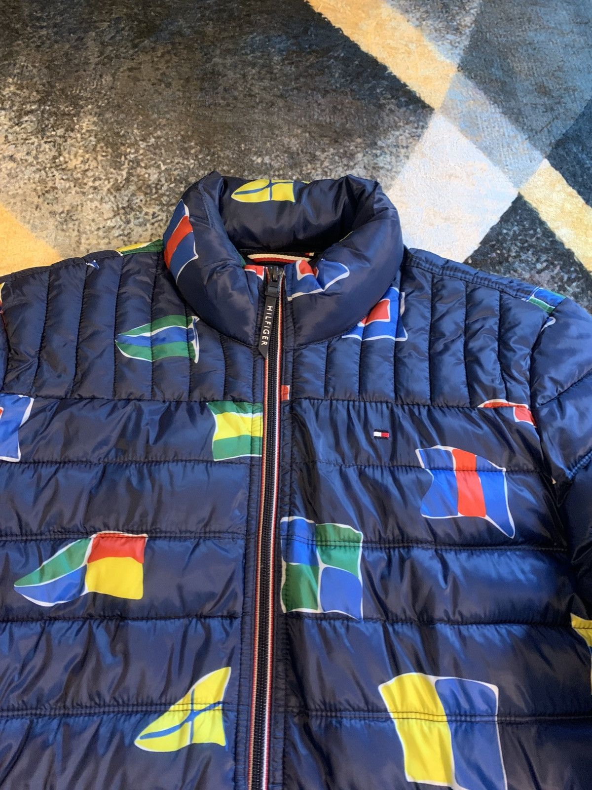 Tommy Hilfiger Tommy Hilfiger Puffer Jacket Flags Size ONE SIZE - 2 Thumbnail