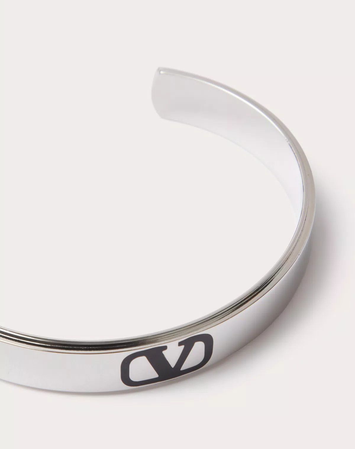 Valentino oc11z0725 Size:Medium/ Metal And Enamel Cuff in Silver Size ONE SIZE - 2 Thumbnail