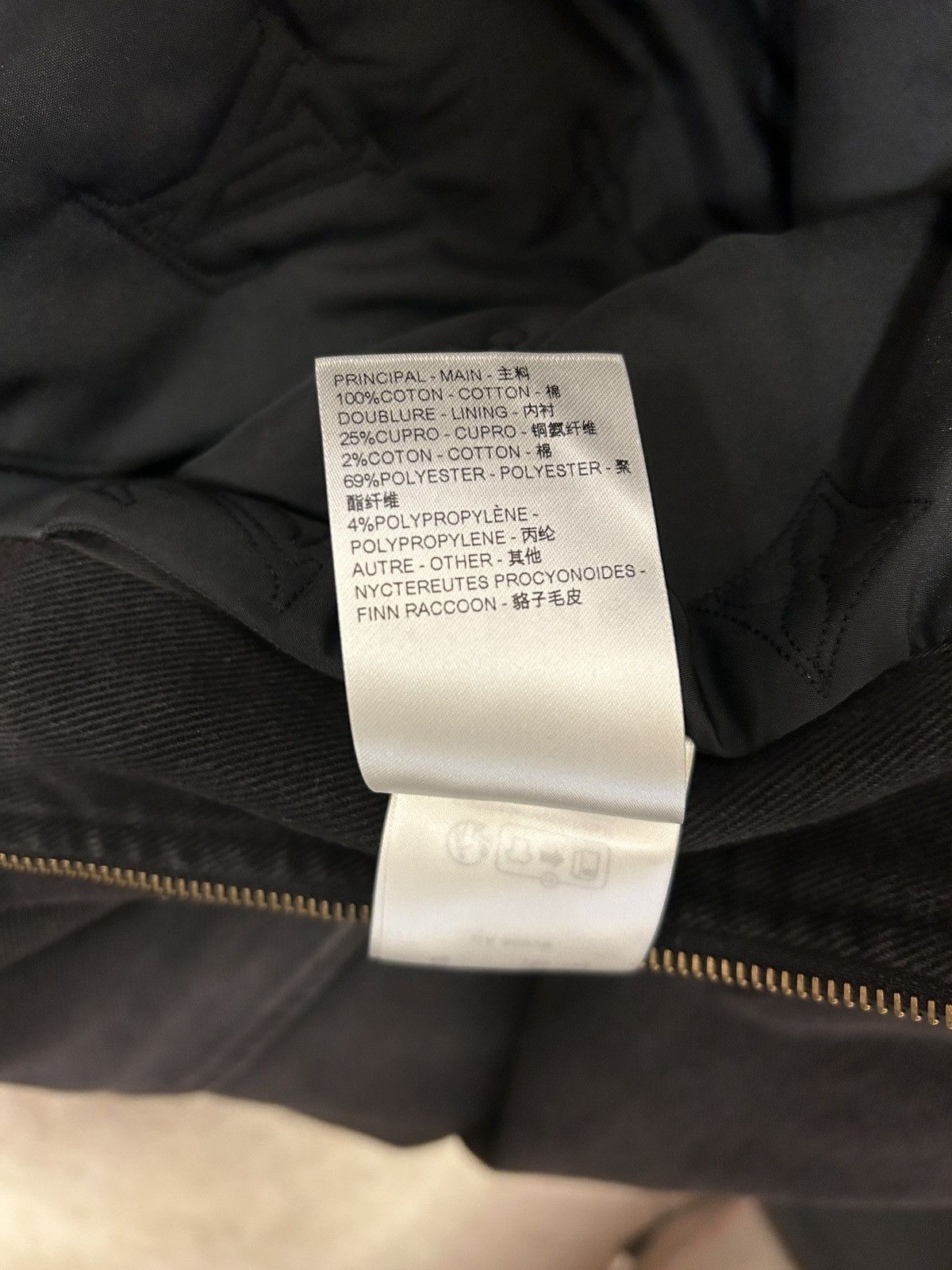 Louis Vuitton Louis Vuitton Denim Blouson with Fur Hood Size US M / EU 48-50 / 2 - 6 Thumbnail