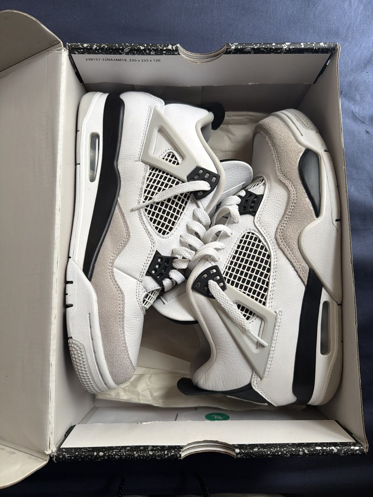 Jordan 4 ‘Military Black’ OG ALL