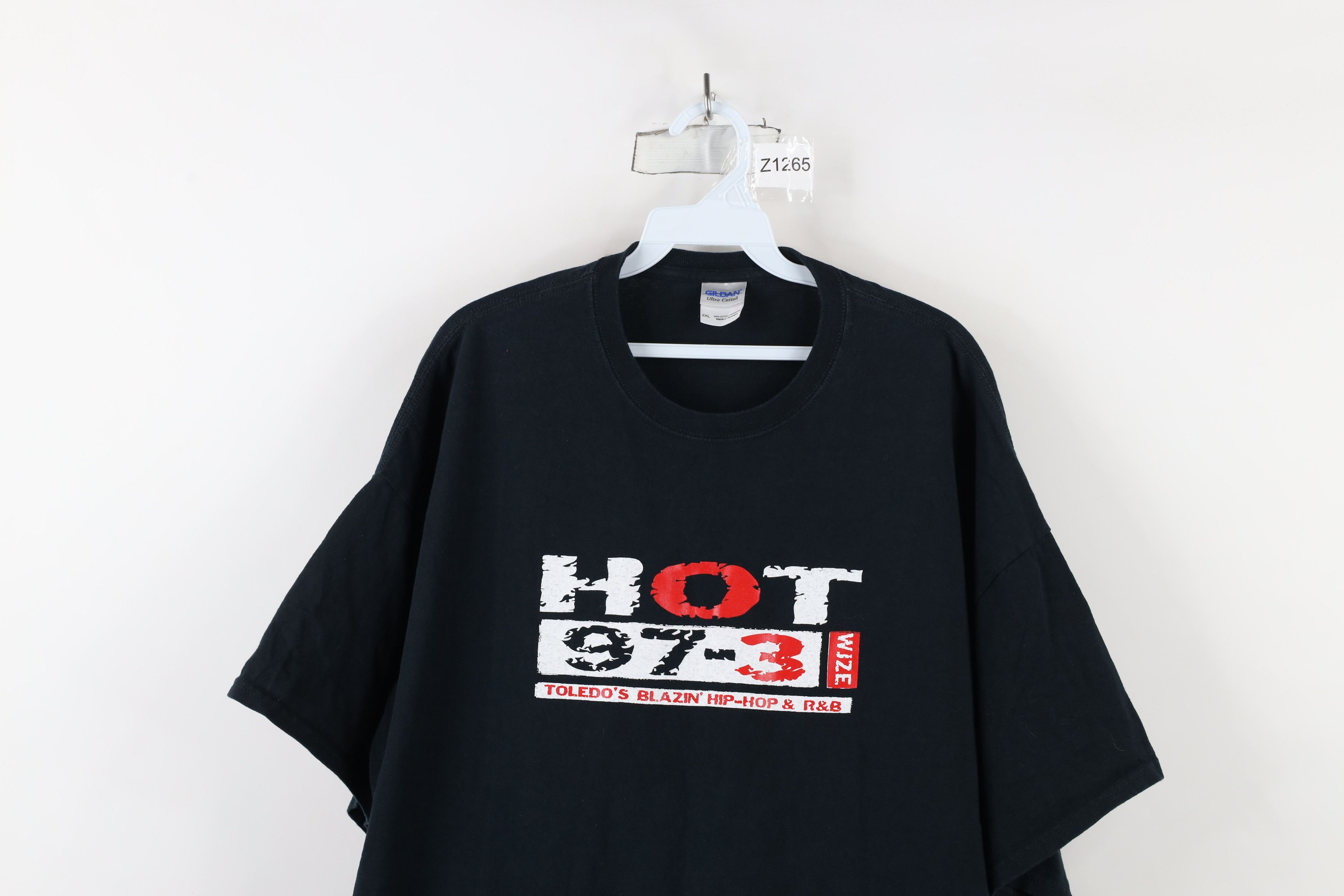 Vintage Vintage Toledo Blazin Hip Hop Hot 97.3 Radio T-Shirt Black Size US XL / EU 56 / 4 - 2 Thumbnail