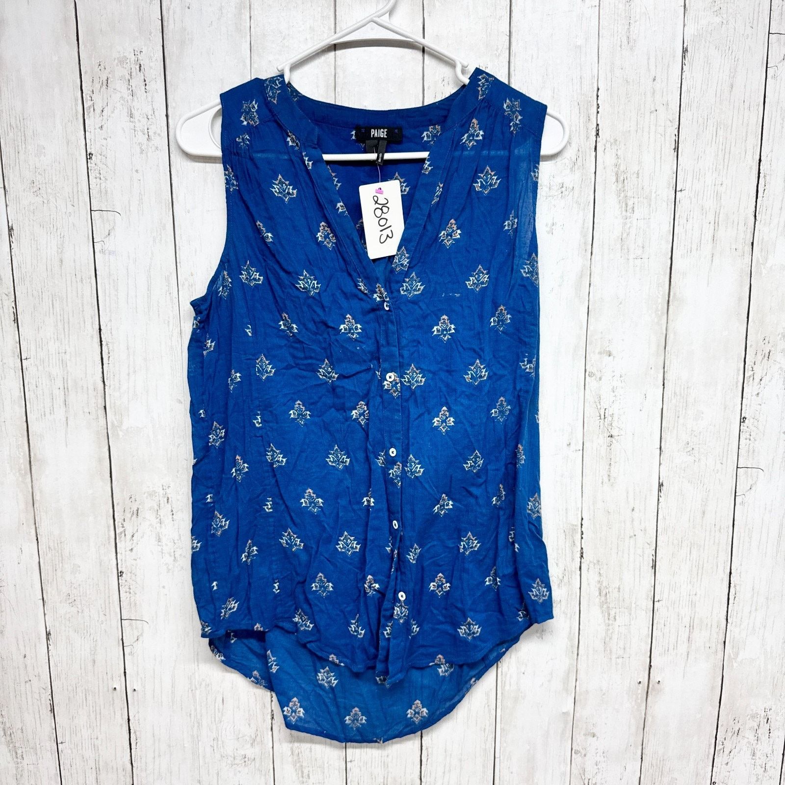 Paige Paige Shirt Size Small V-Neck Sleeveless Button Front Blouse Size S / US 4 / IT 40 - 1 Thumbnail