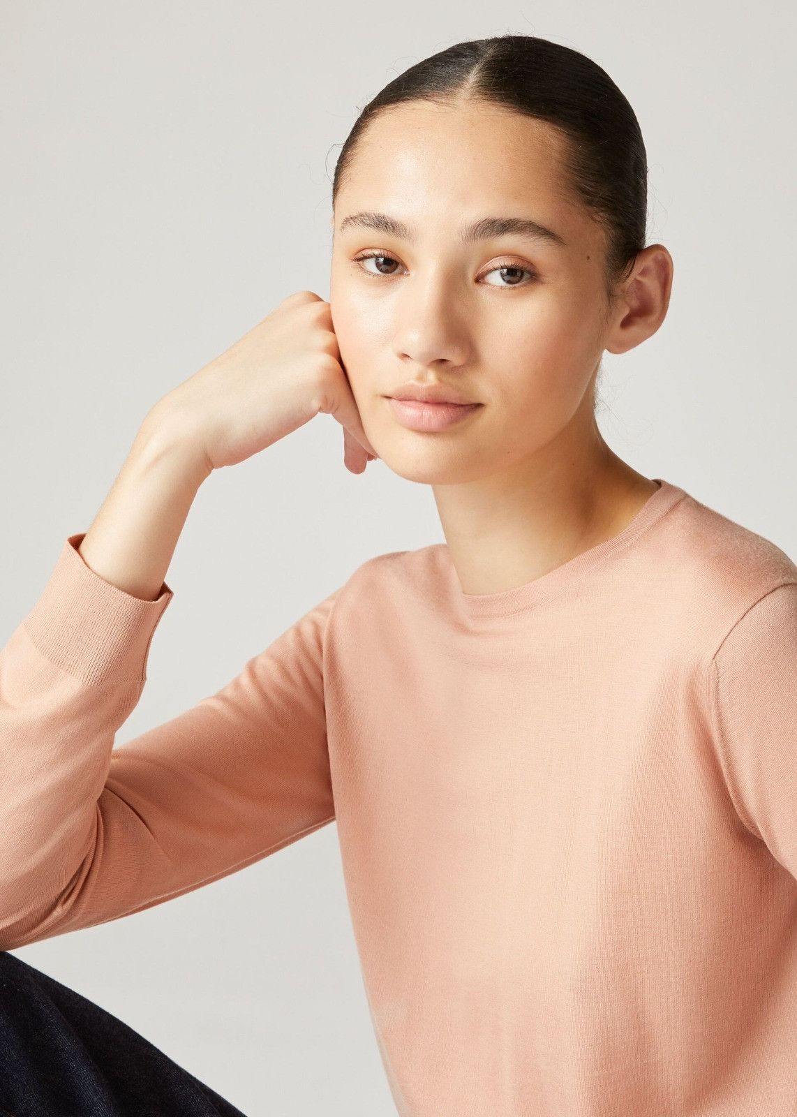 Loro Piana o1srvl11e0125 Valsesia Crewneck Sweater in Light Pink Size XS / US 0-2 / IT 36-38 - 5 Thumbnail