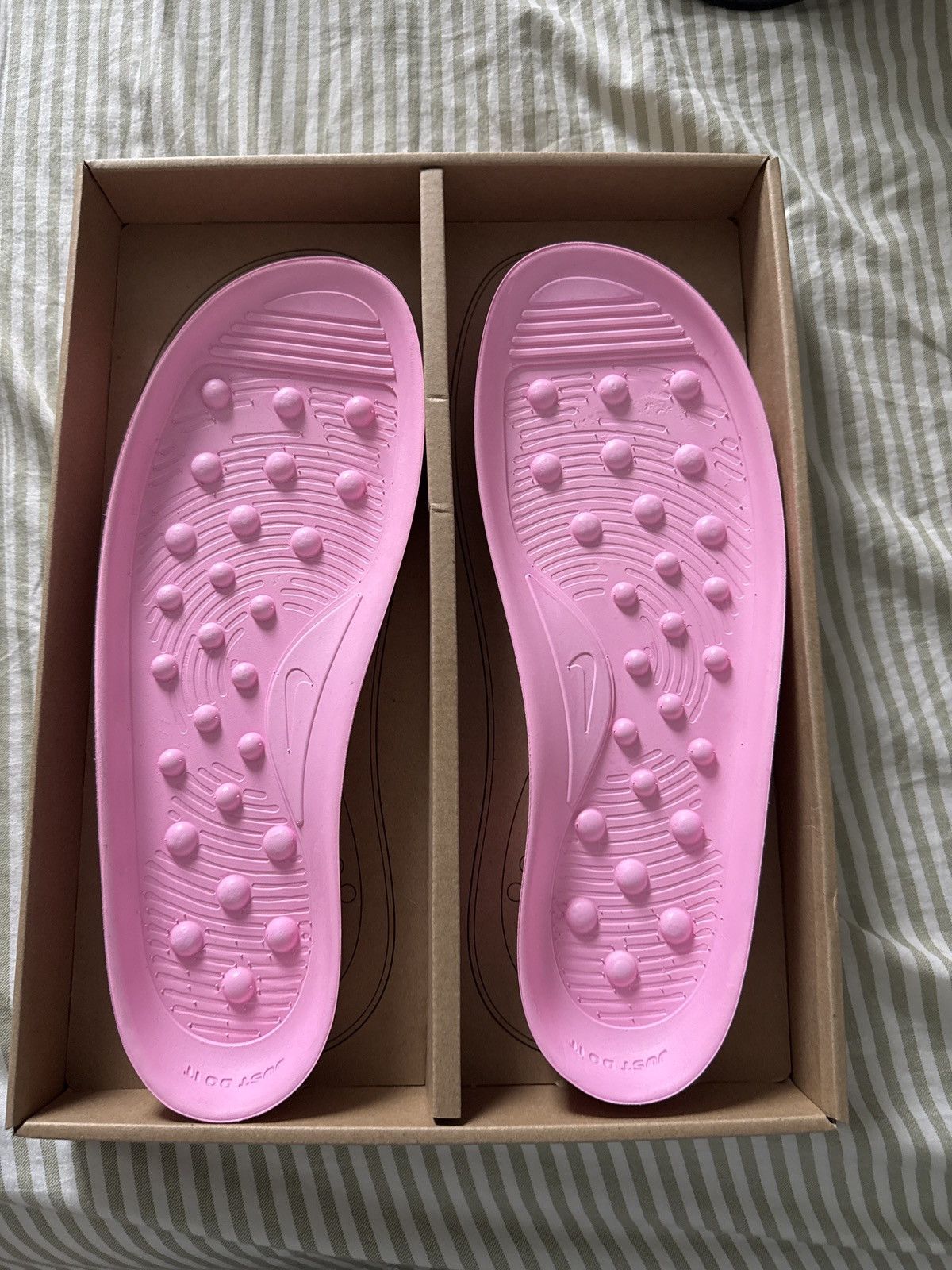 Nike Nike Offline Pack Size US 11.5 / EU 44-45 - 7 Thumbnail