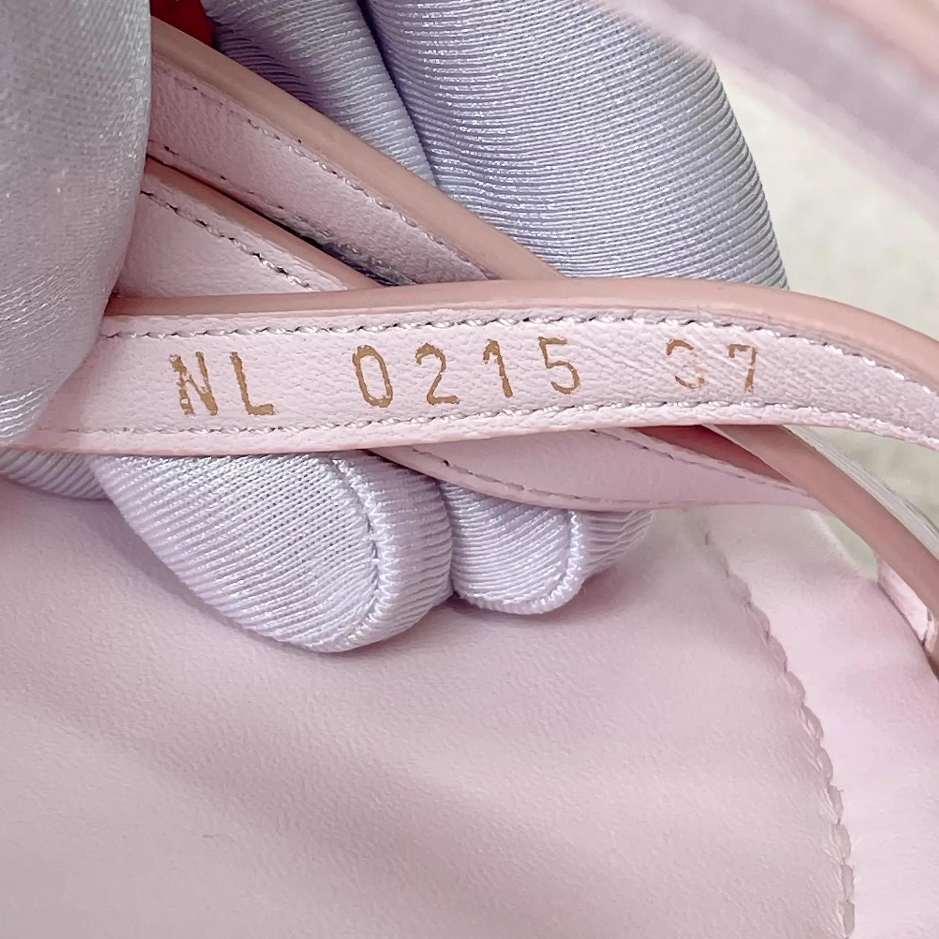 Louis Vuitton Takashi Murakami x Louis Vuitton Sakura Strappy Sandals 37 Size US 6.5 / IT 36.5 - 9 Thumbnail