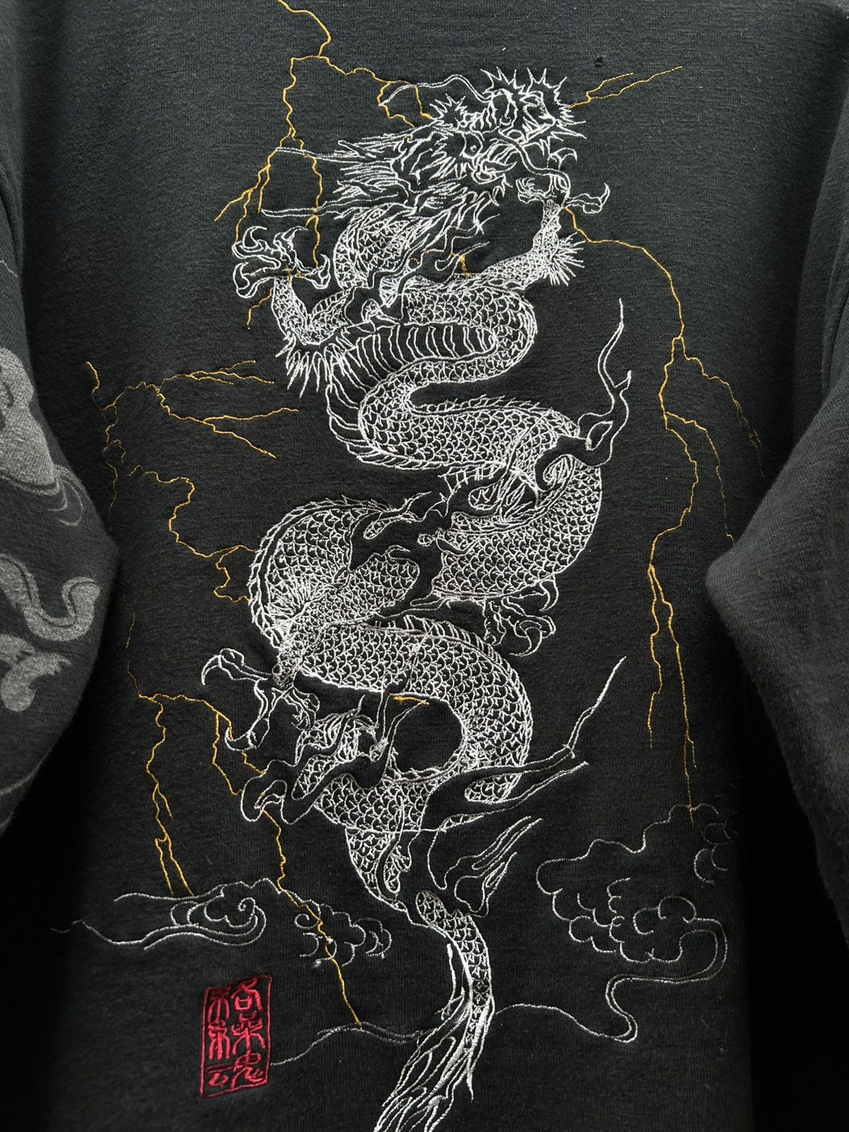 Japanese Brand Sukajan Sweatshirt Karakuri Tamashi Dragon Embroidered Size US L / EU 52-54 / 3 - 13 Thumbnail
