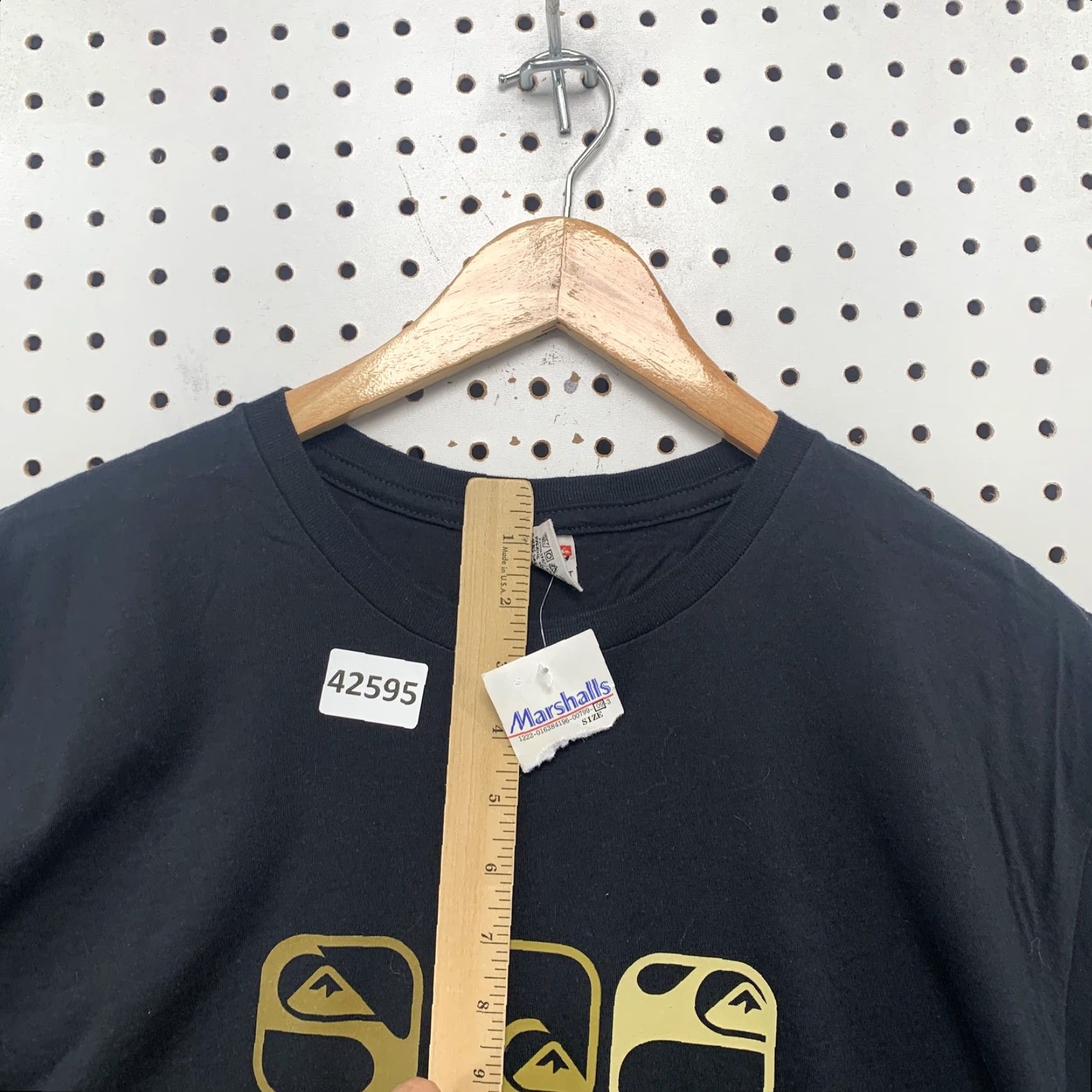 Quiksilver VINTAGE Quiksilver Shirt Men's XL Black Graphic Tee Surfer 80s 90s Logo Short Sleeve Apparel Mens Size US XL / EU 56 / 4 - 5 Thumbnail