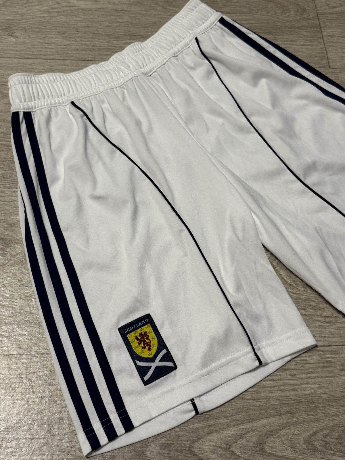 Adidas 🔷Vintage Adidas Scotland 2010 Soccer Shorts🔷 Size US 32 / EU 48 - 2 Thumbnail