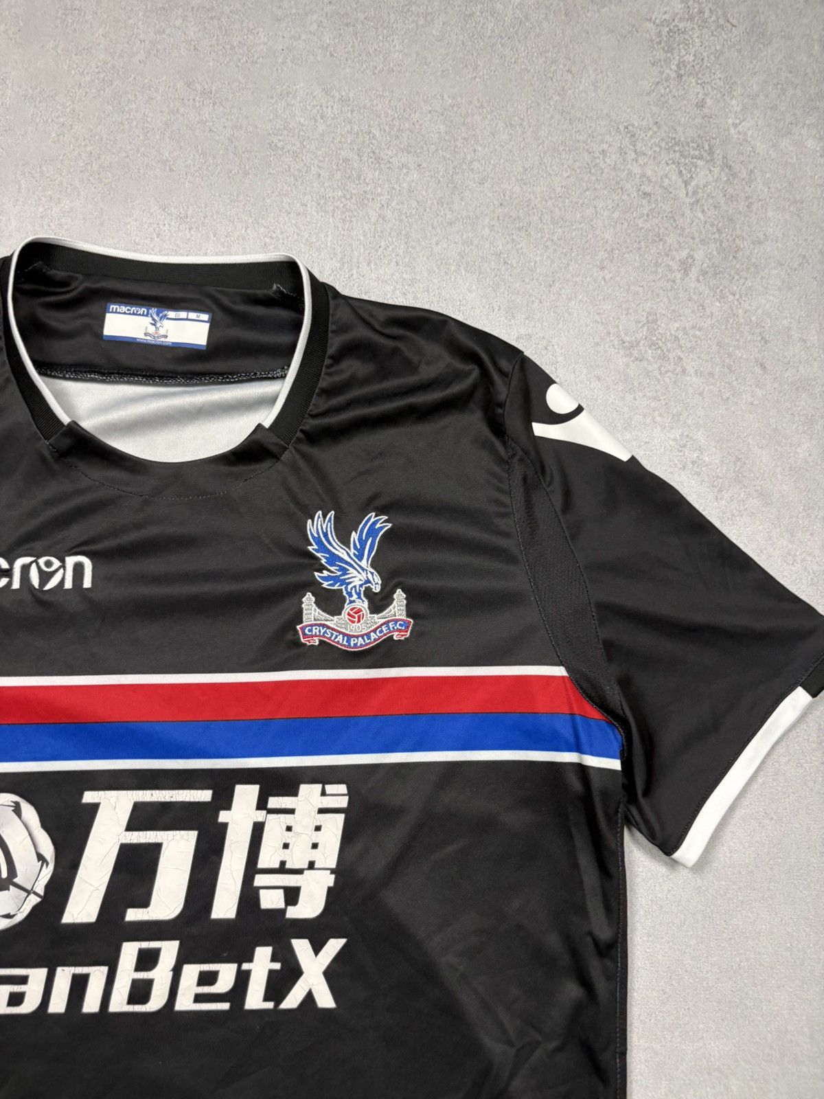 Macron Crystal Palace 2017/18 Macron Third Soccer Football Jersey Size US M / EU 48-50 / 2 - 3 Thumbnail
