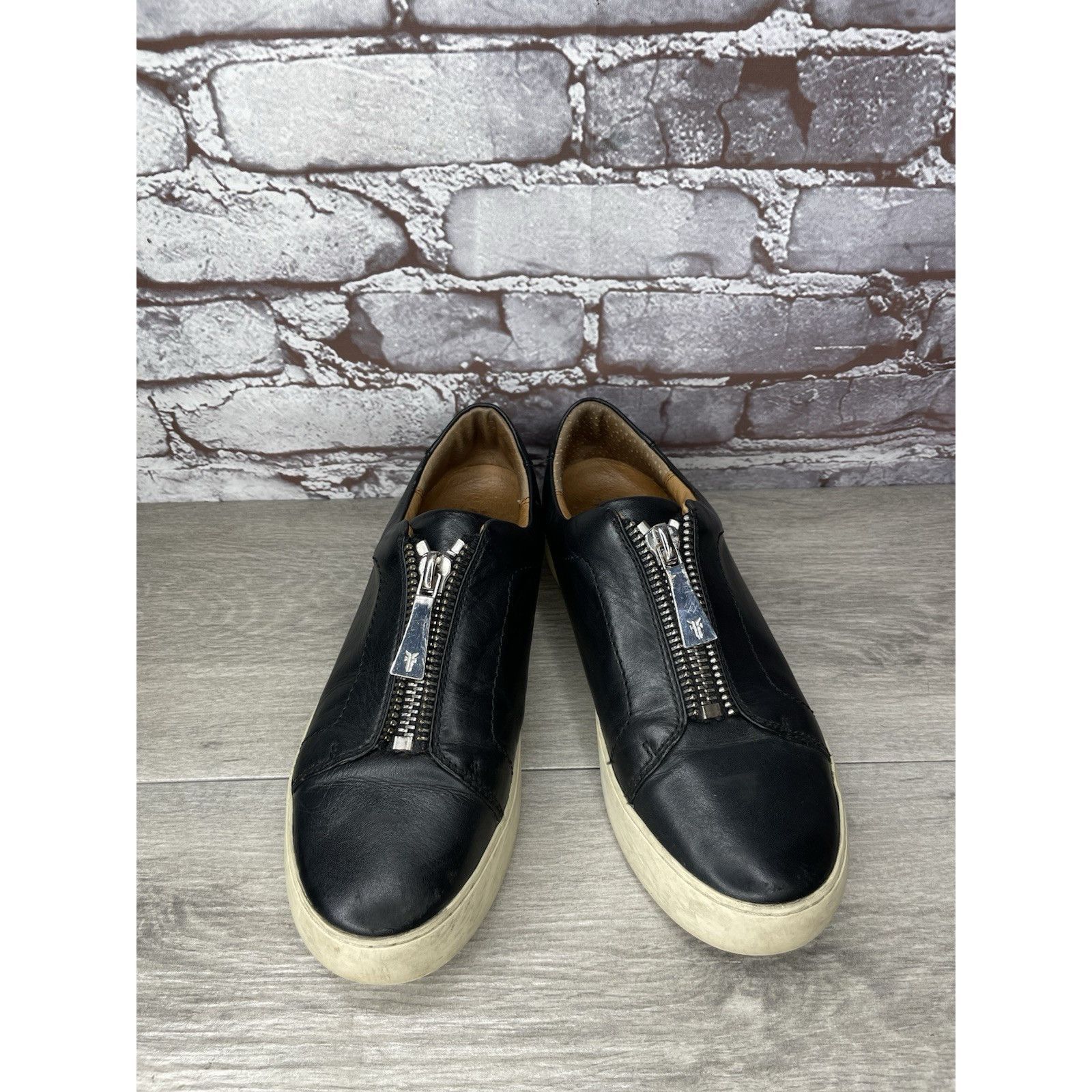 Frye Frye Lena Black Leather Front Zip Platform Shoes Loafers Wom Size US 8.5 / IT 38.5 - 14 Thumbnail
