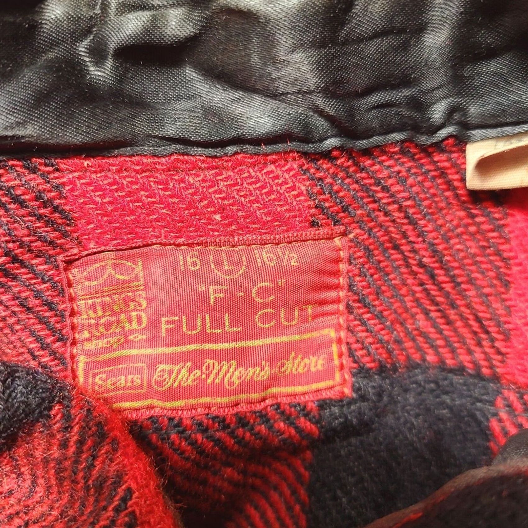 Sears VINTAGE Sears King Road Shop Mens L Button Flannel Full Cut Long Sleeve 70s Plaid Wool Red Tail Pocket Jacket? Size US L / EU 52-54 / 3 - 3 Thumbnail