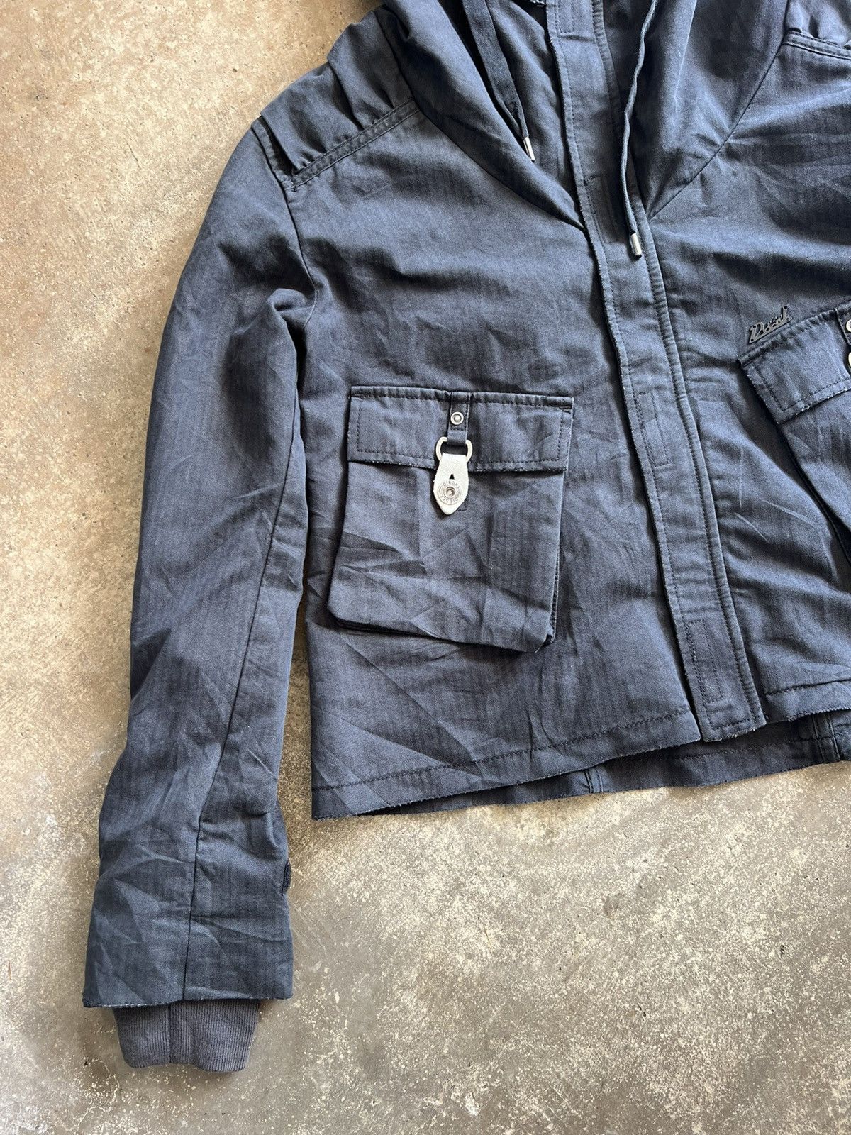 Diesel Vintage Diesel Military Cropped Hoodie Jacket Size US S / EU 44-46 / 1 - 5 Thumbnail