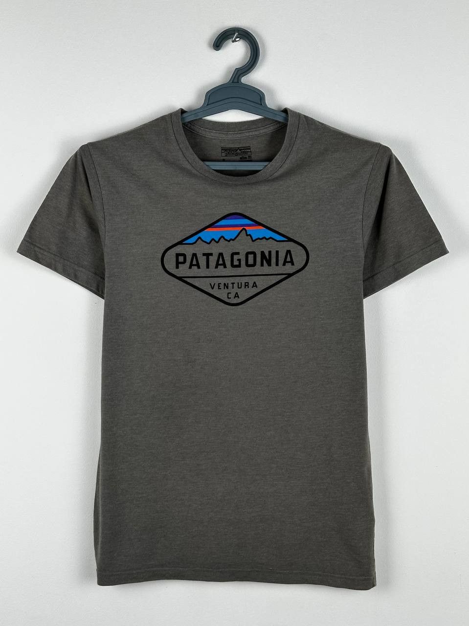 Patagonia × Vintage Vintage Patagonia Logo Grey T Shirt Size US S / EU 44-46 / 1 - 2 Thumbnail
