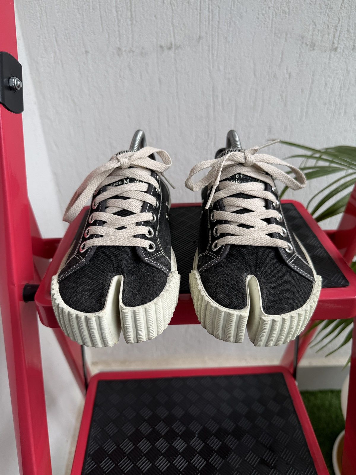 Maison Margiela tabi canvas sneaker Size US 8 / IT 38 - 8 Thumbnail