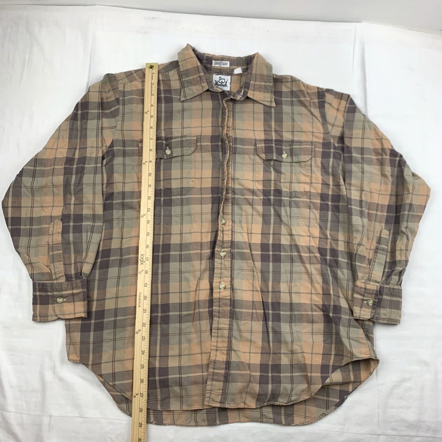 Vintage VINTAGE Woolrich Button-Up Shirt Adult XL Brown Plaid Light Weight 90s Outdoor Mens Woolrich Regular Long Sleeve Button-Up Size US XL / EU 56 / 4 - 7 Thumbnail