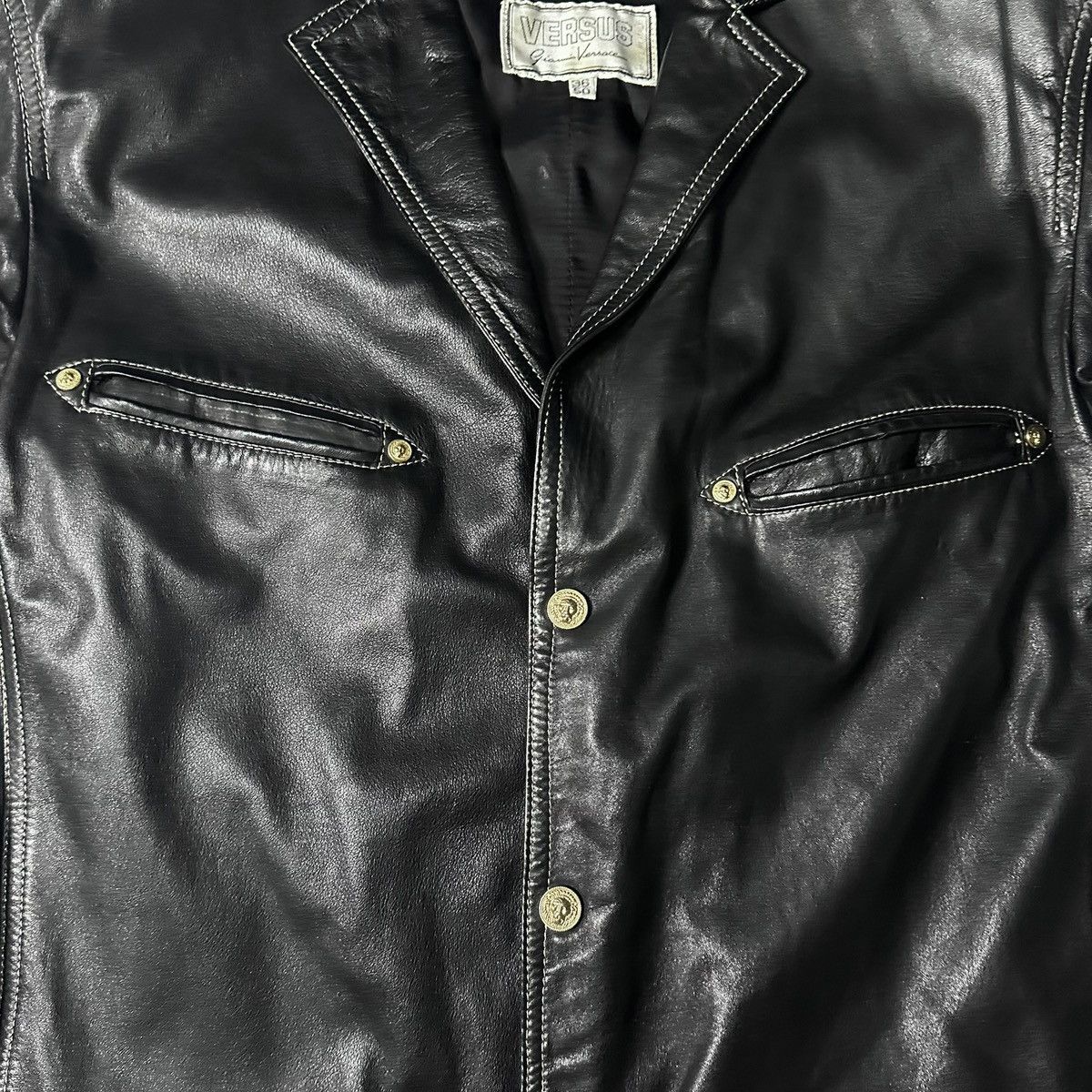Versace 90s made in ITALY VERSUS VERSACE leather western jacket Size US L / EU 52-54 / 3 - 6 Thumbnail