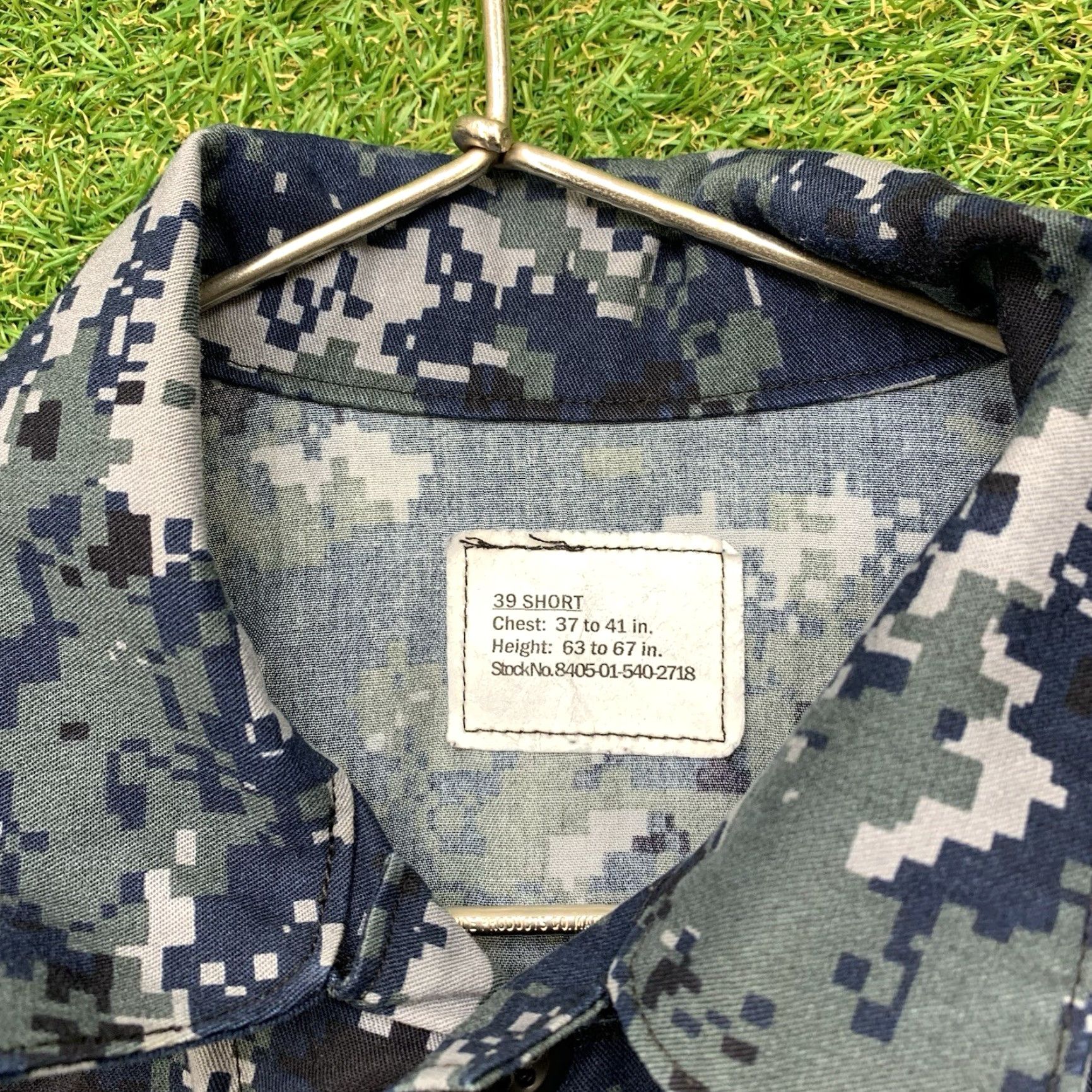 Vintage VINTAGE US Navy Jacket Blue Camouflage 39 Short Regular Jacket Shirt Lightweight Nylon Canvas Military Jacket Mens Regular 90s Army Size US M / EU 48-50 / 2 - 5 Thumbnail