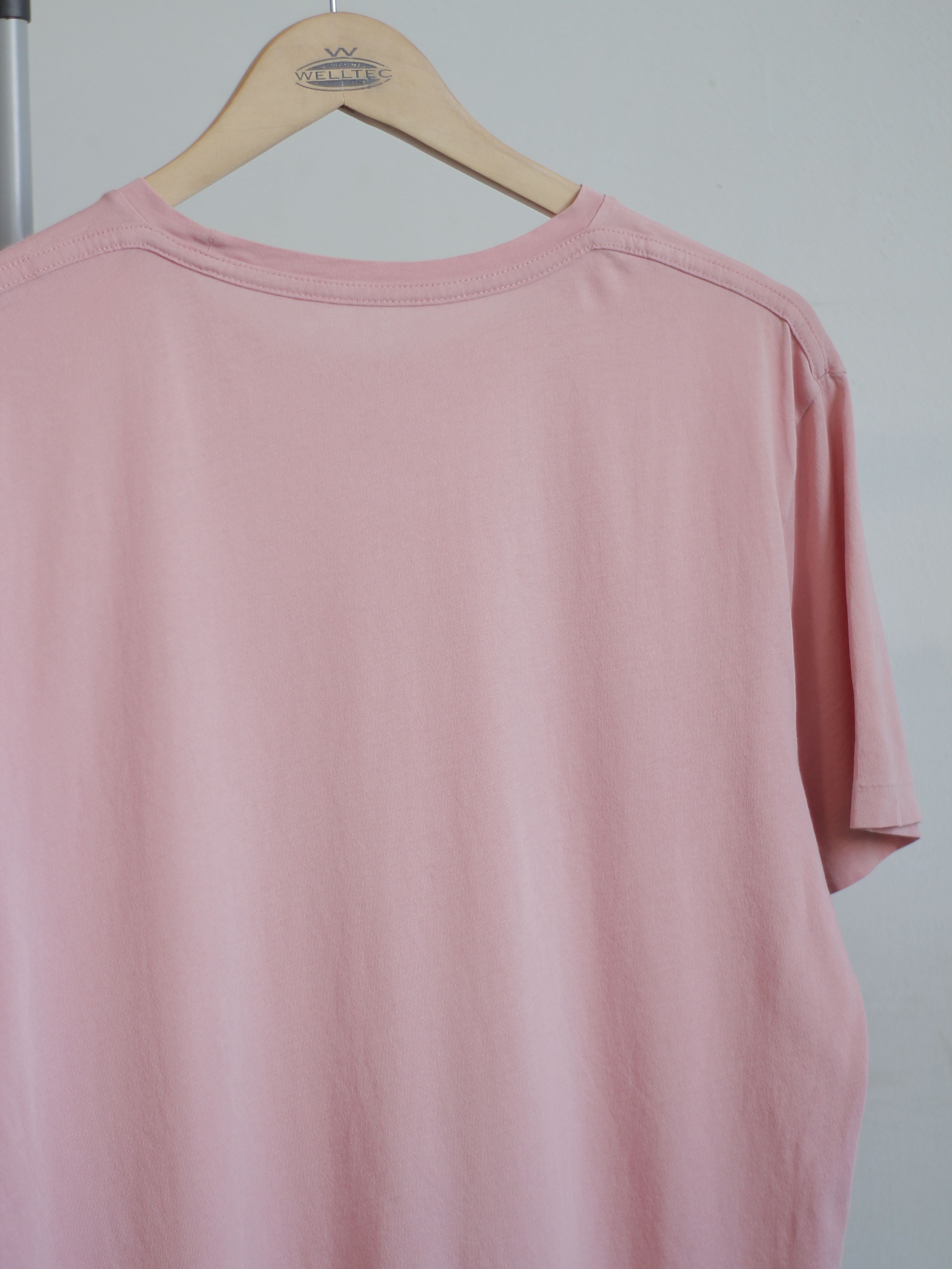 Allsaints ALLSAINTS MENS PINK T SHIRT EMBROIDED SMALL LOGO L Size US L / EU 52-54 / 3 - 4 Thumbnail