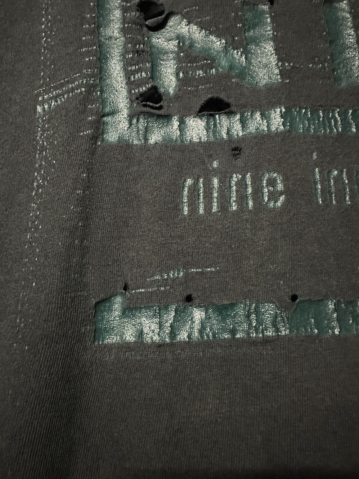 Band Tees Thrashed Vintage 90s Nine Inch Nails Nothing Faded Tee Size US L / EU 52-54 / 3 - 3 Thumbnail