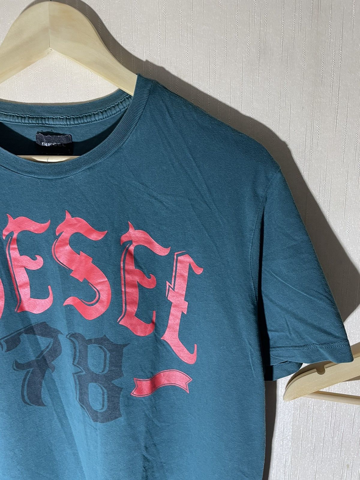 Diesel × Vintage Diesel vintage streetwear T shirt 90s Size US XL / EU 56 / 4 - 3 Thumbnail
