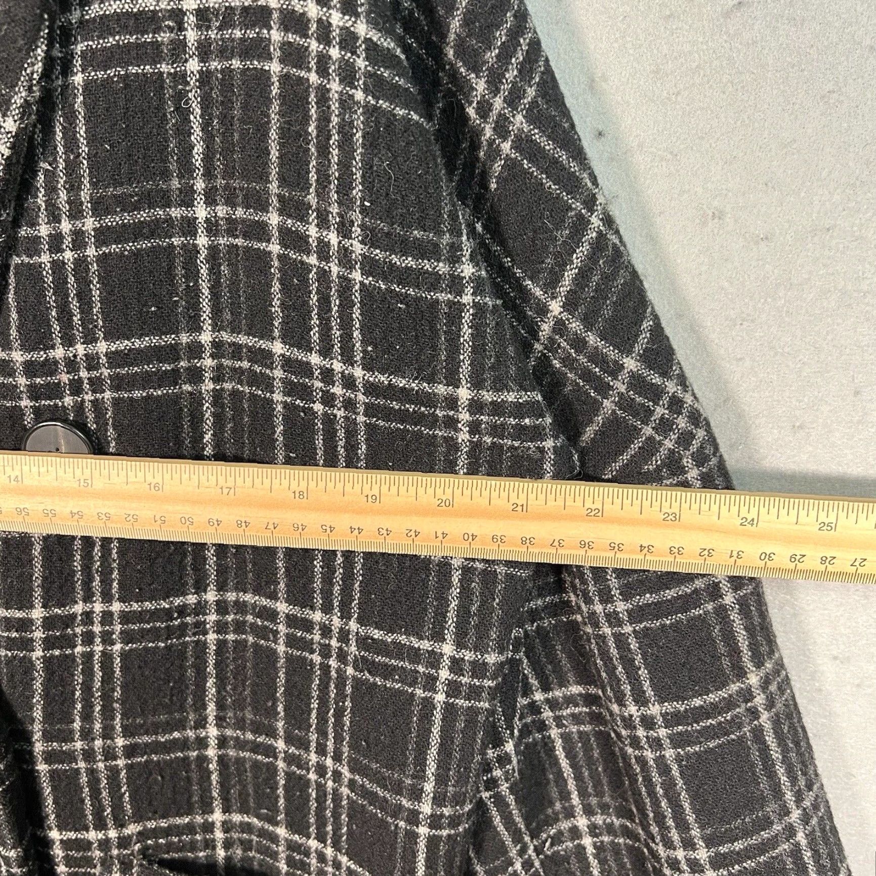 Zara VINTAGE ZARA Black Wool Blend Checked Double Breasted Pea Coat Adult Womens Large Size L / US 10 / IT 46 - 2 Thumbnail