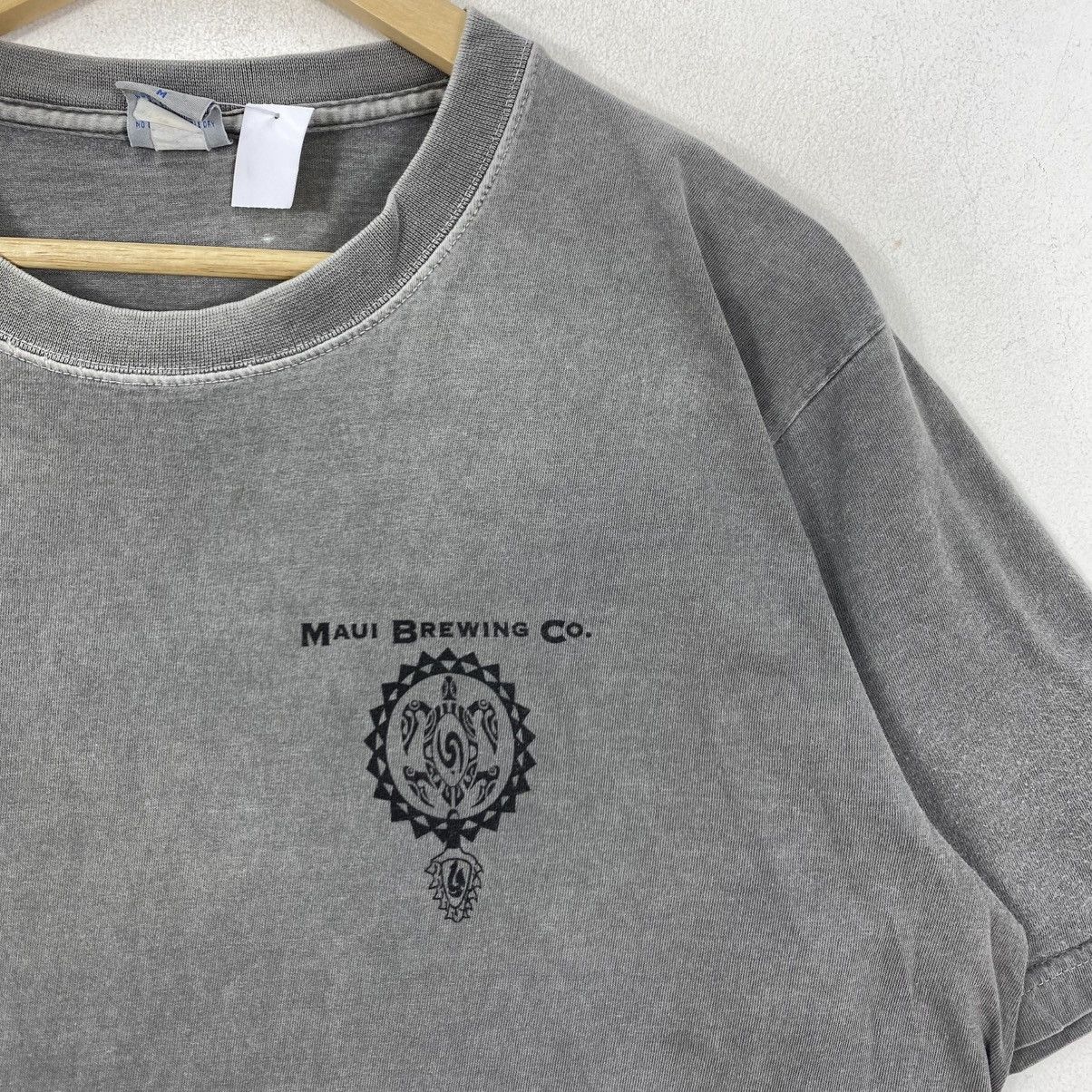 Vintage Crazy Shirts x Maui Brewing Co Wild Hog Stout Tee Medium Size US M / EU 48-50 / 2 - 4 Thumbnail
