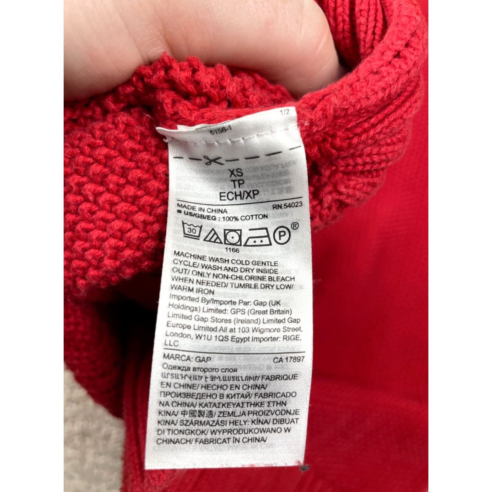 Gap GAP Sweater Womens XS Red Cable-Knit Cotton Chunky Fisherman Crewneck Pullover Size XS / US 0-2 / IT 36-38 - 5 Thumbnail