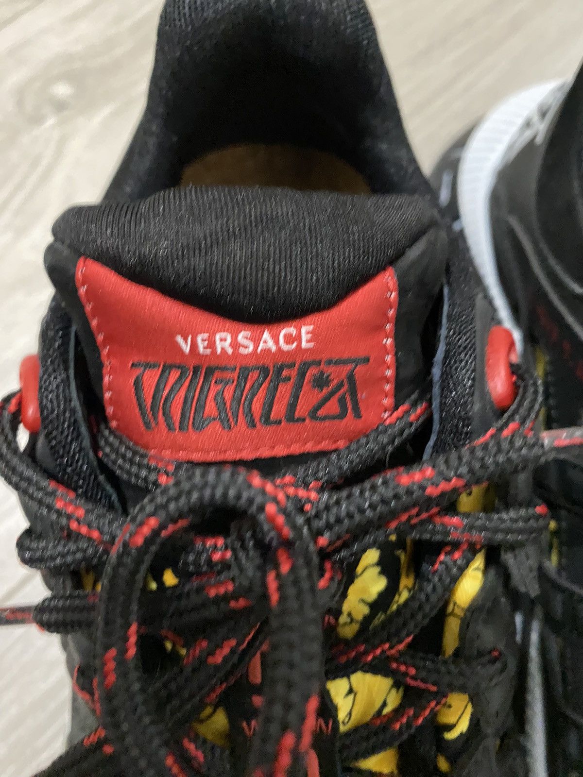 Versace Versace Trigreca Sneakers Black/Gold Size US 9 / EU 42 - 6 Thumbnail