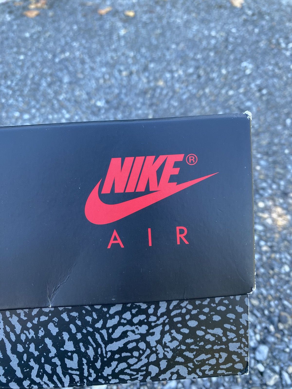 Jordan Brand Jordan 3 Fire Red, 45, streetwear, vintage, y2k Size US 11 / EU 44 - 13 Thumbnail