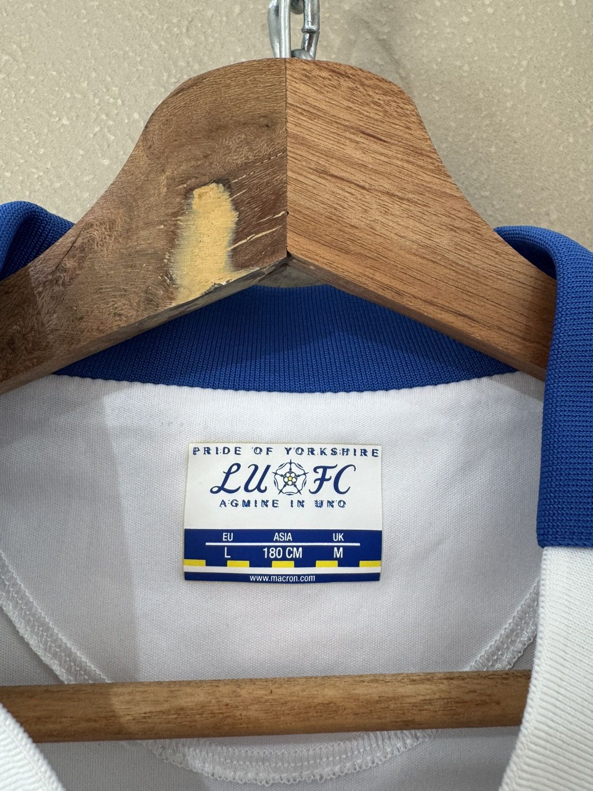 Macron Vintage Macron FC LUFC Leeds United Soccer Jersey Size US L / EU 52-54 / 3 - 3 Thumbnail
